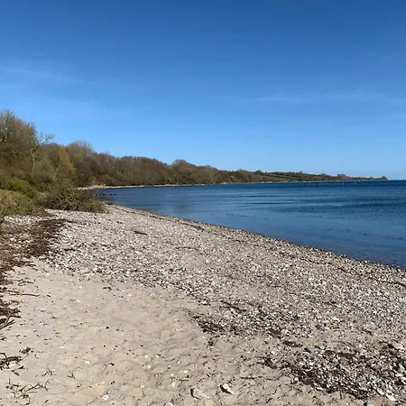 4 Person In Broager-by Traum *